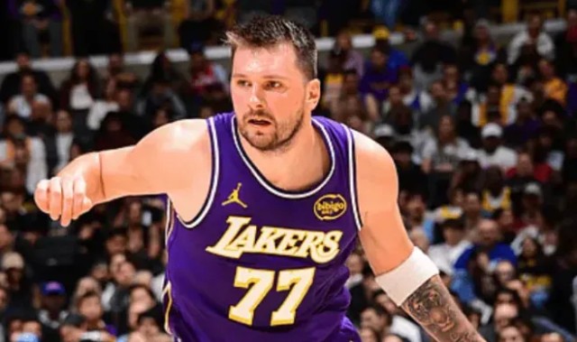 八村垒：在东契奇伤退后，全队信念是下一个人顶上&amp;amp;团结一致