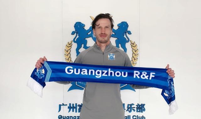 彩客网-官宣！瑞典籍球员斯文森加盟广州城 签订1年期合同