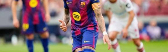 拉菲尼亚单场西甲比赛前21分钟打进两粒点球，为21世纪第一人